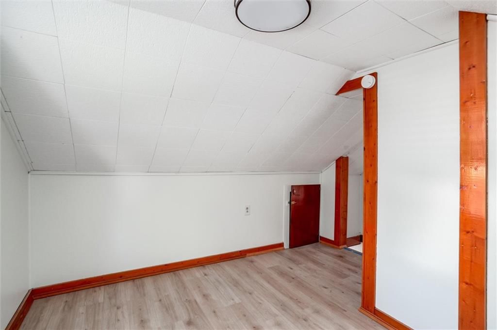 352 N 32nd Street — photo 30