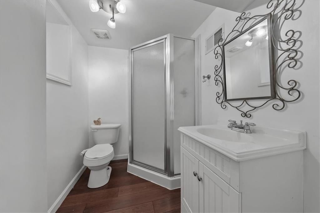 131 W 61st Terrace — photo 35