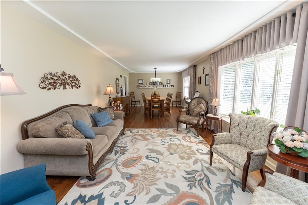 602 Thunderbird Drive — photo 4