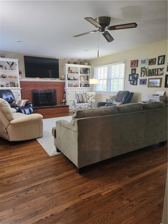 602 Thunderbird Drive — photo 9