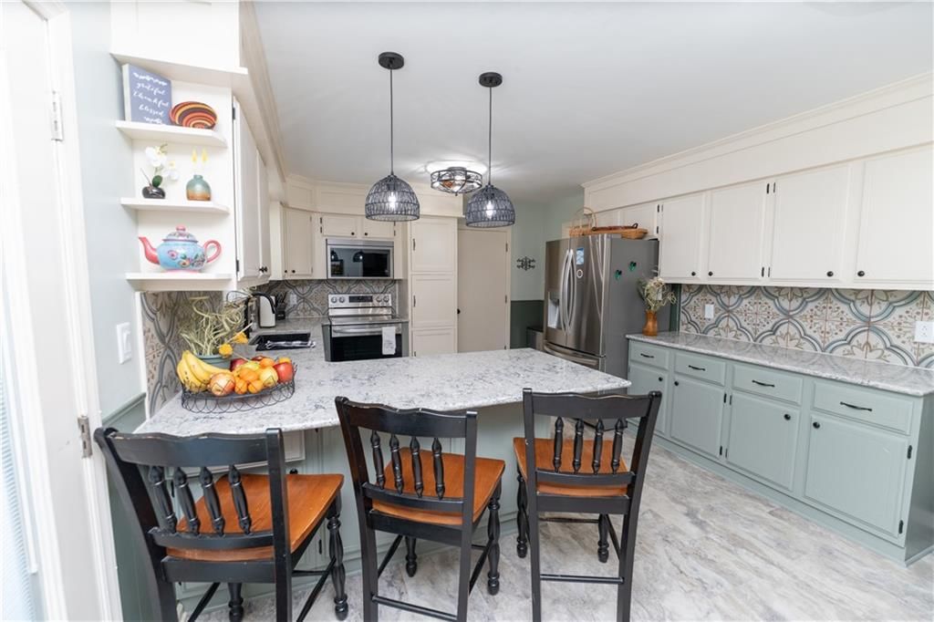 602 Thunderbird Drive — photo 20