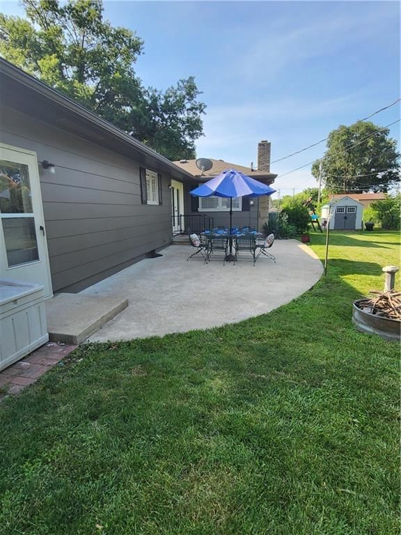 602 Thunderbird Drive — photo 37
