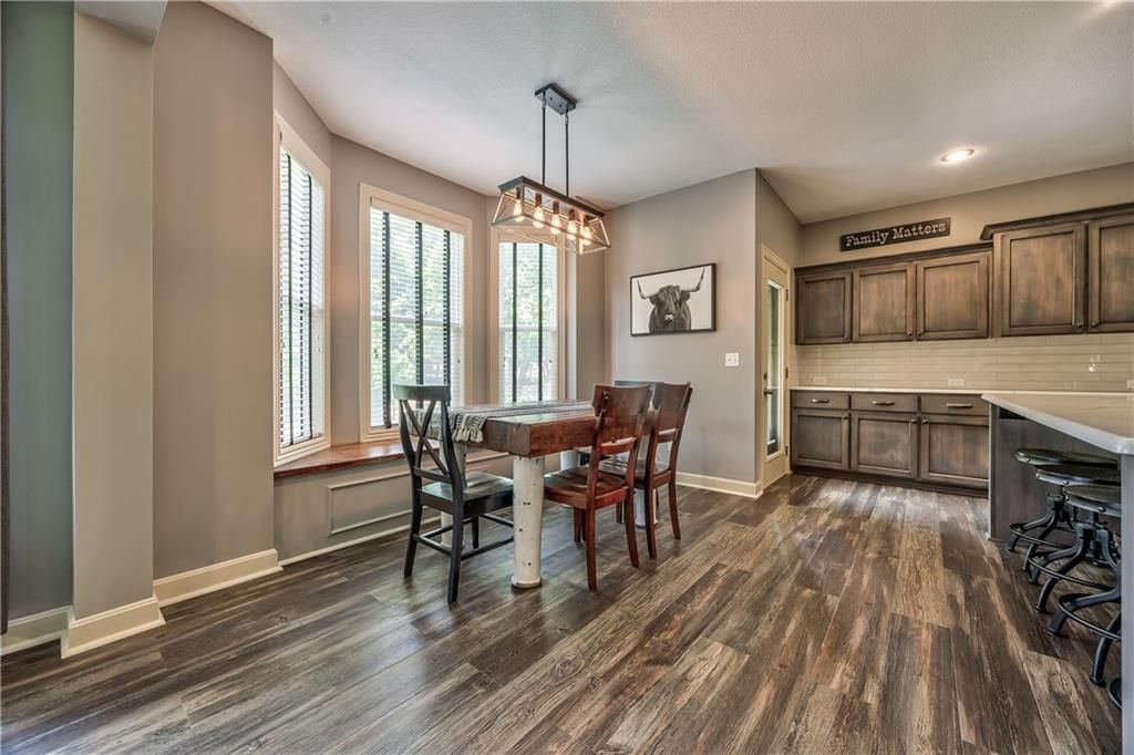 24020 W 80th Street — photo 8