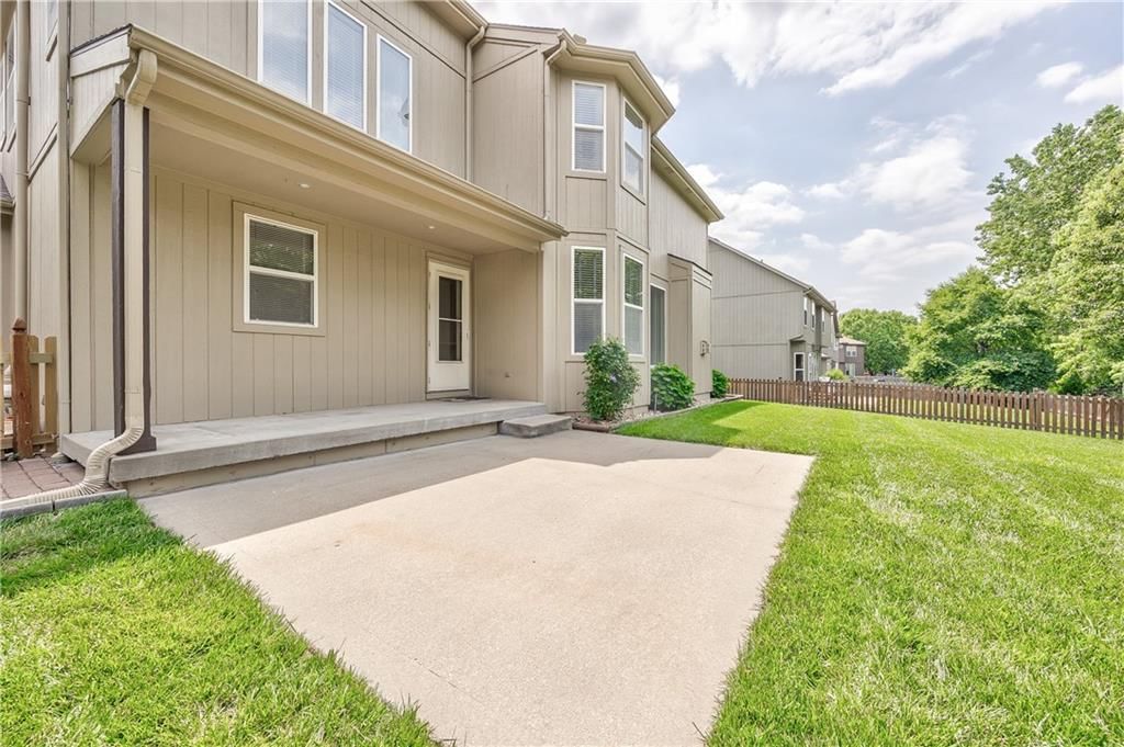 24020 W 80th Street — photo 35