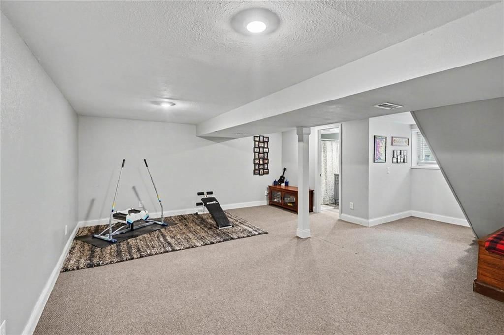218 Cedarlane Drive — photo 23