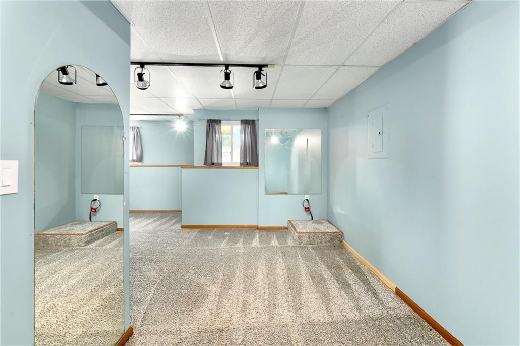 644 SE JONATHON Avenue — photo 40