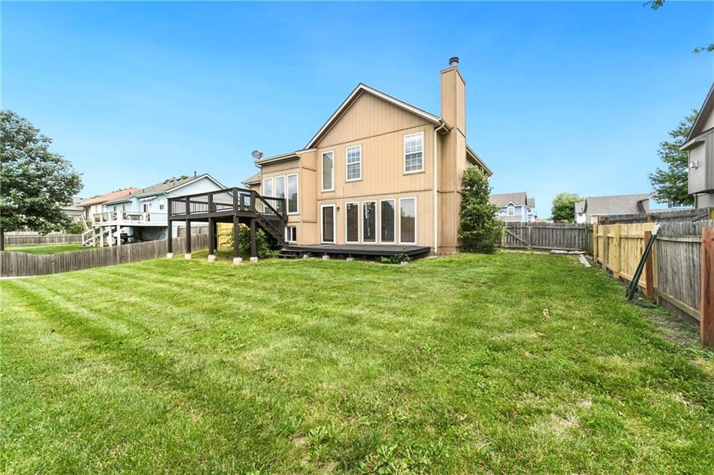 644 SE JONATHON Avenue — photo 46