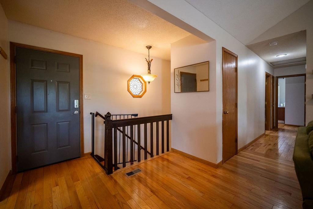 3240 N 100TH Street — photo 36
