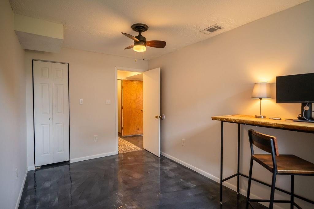3240 N 100TH Street — photo 45