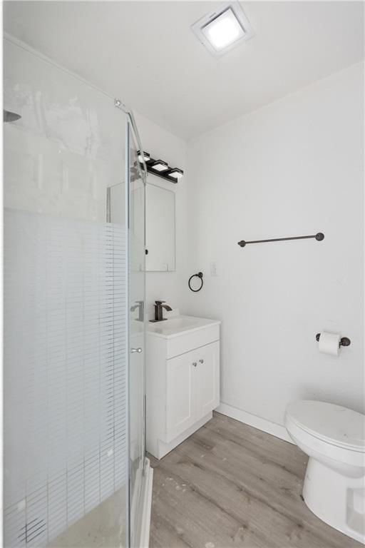 525 W Walnut Street — photo 10