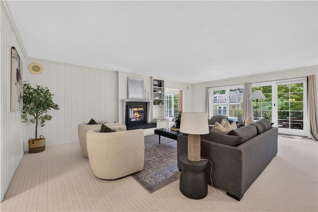 829 W 54th Terrace — photo 11