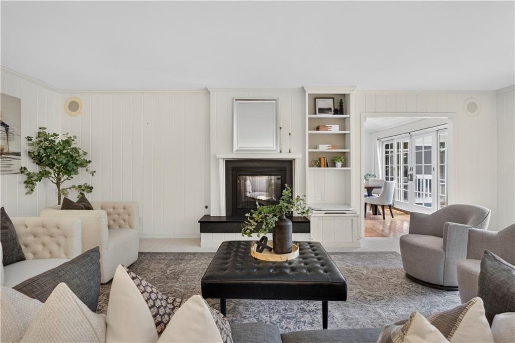 829 W 54th Terrace — photo 15
