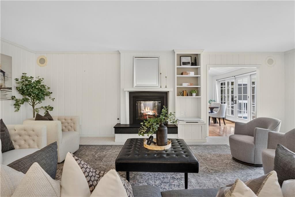 829 W 54th Terrace — photo 16