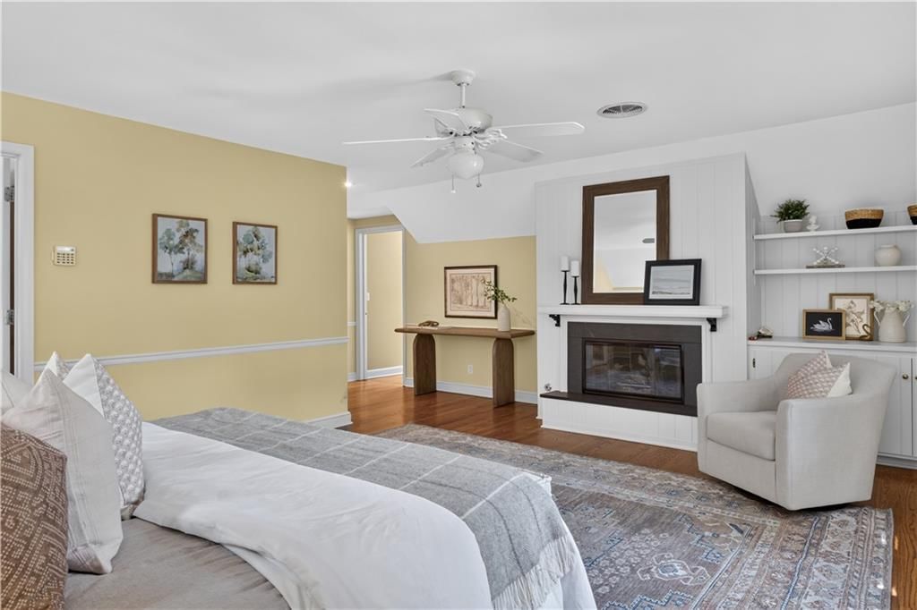 829 W 54th Terrace — photo 29