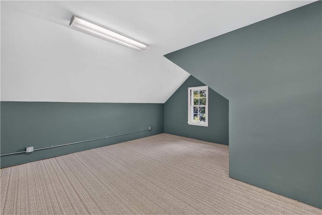 829 W 54th Terrace — photo 34