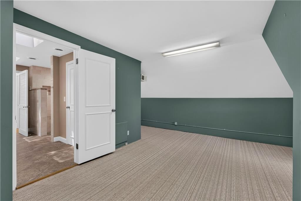 829 W 54th Terrace — photo 35