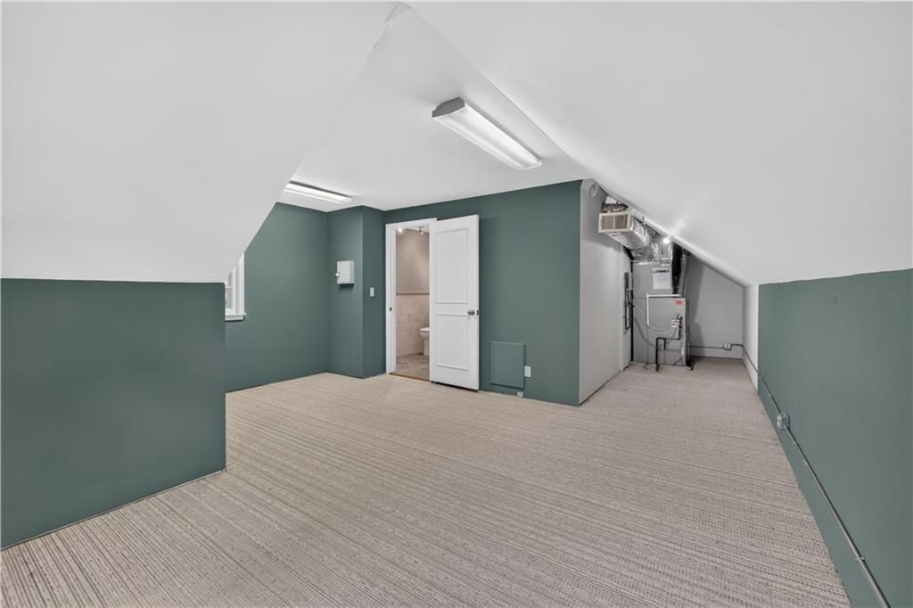 829 W 54th Terrace — photo 36