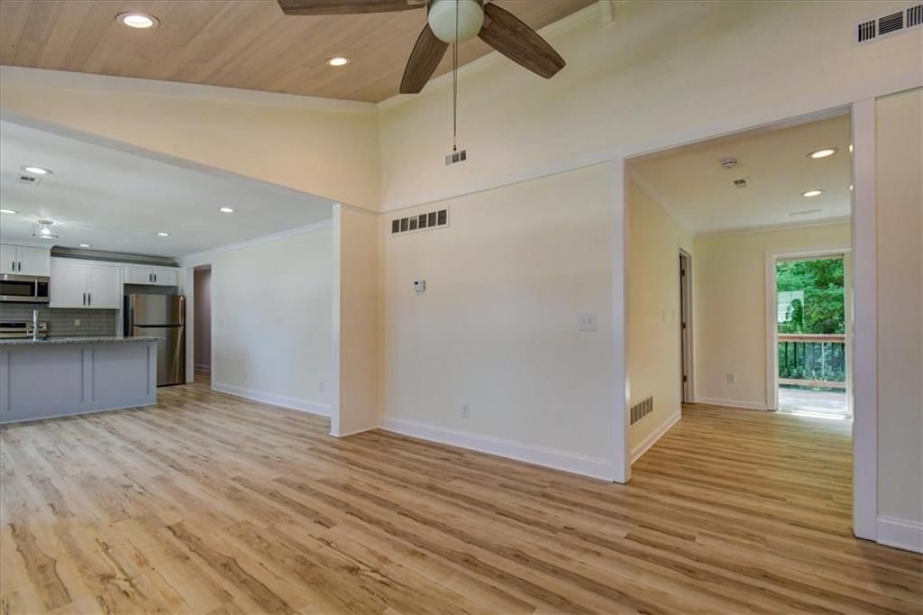 303 W Front Street — photo 6