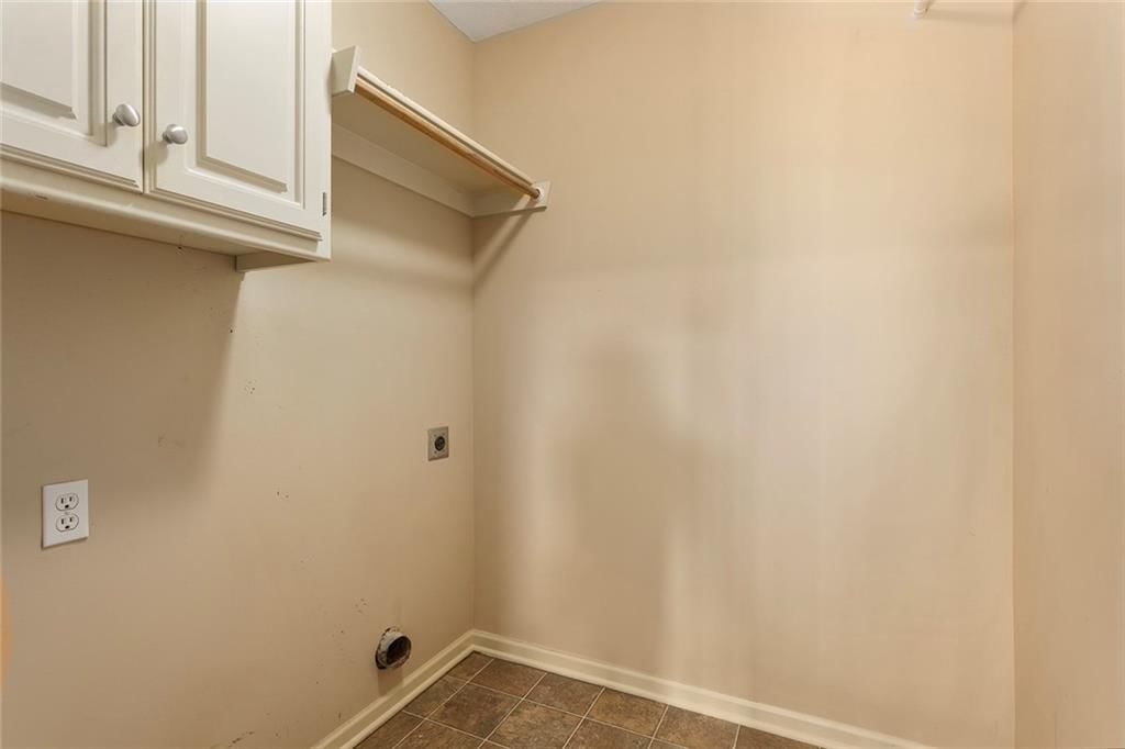 212 NE Hidden Ridge Lane — photo 39