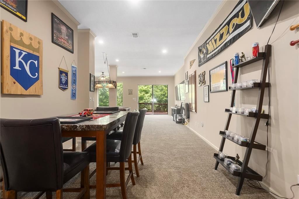 212 NE Hidden Ridge Lane — photo 40