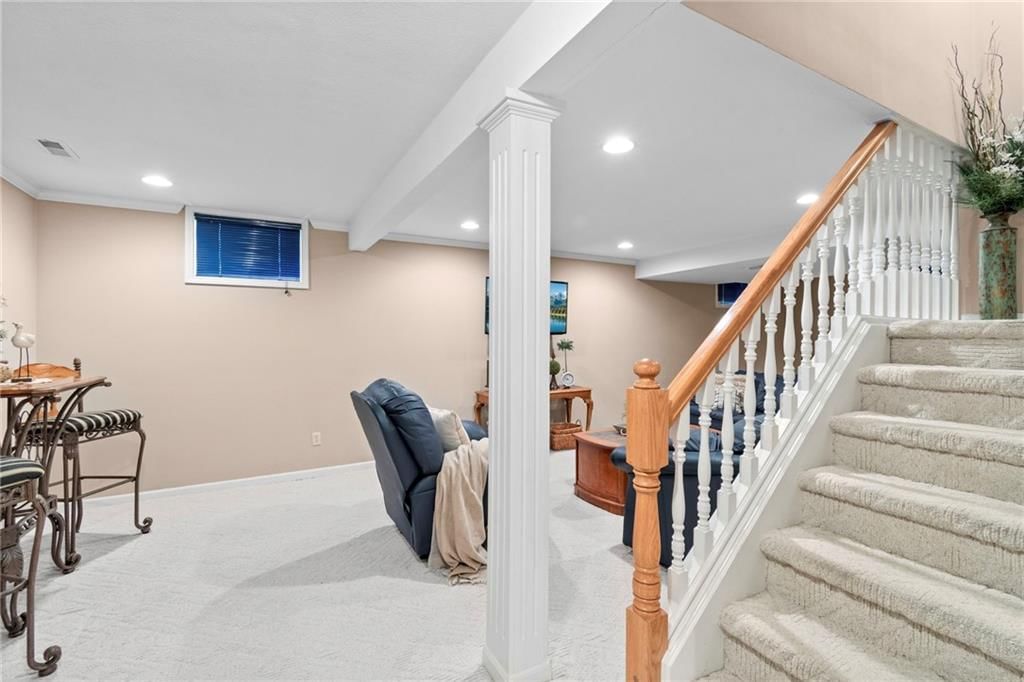 1111 N Main Street — photo 34