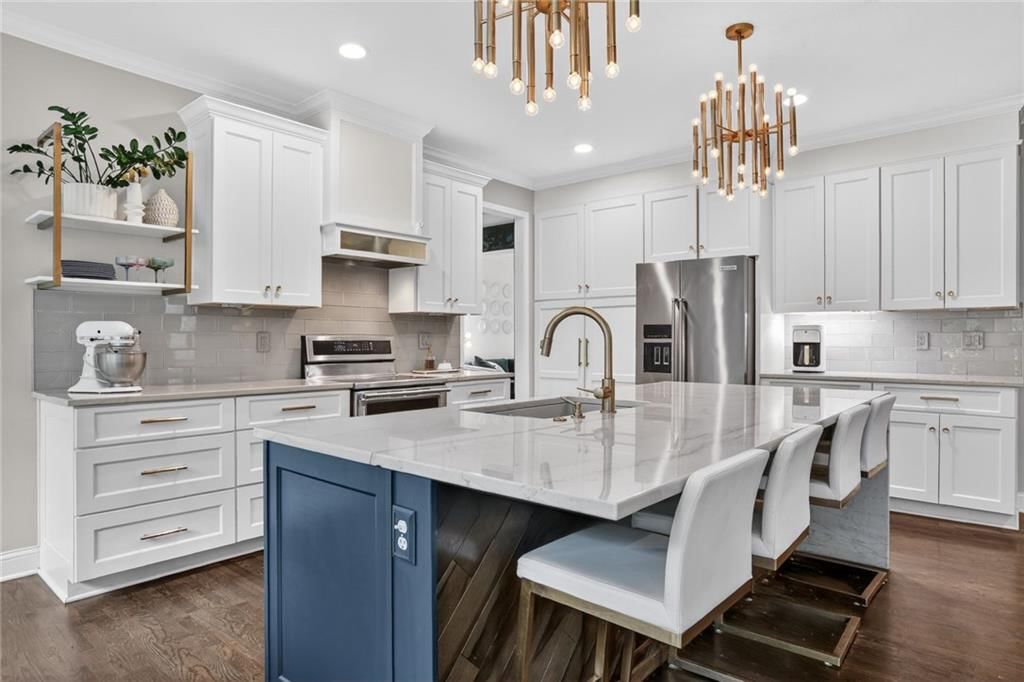10820 S CEDAR NILES Boulevard — photo 6