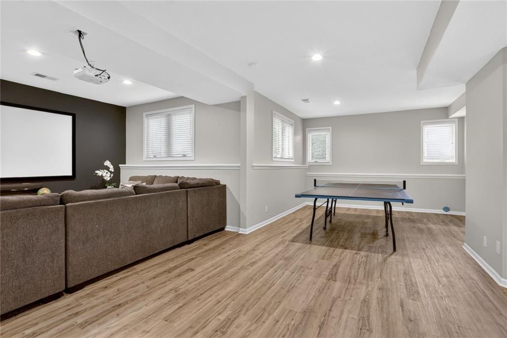 10820 S CEDAR NILES Boulevard — photo 26