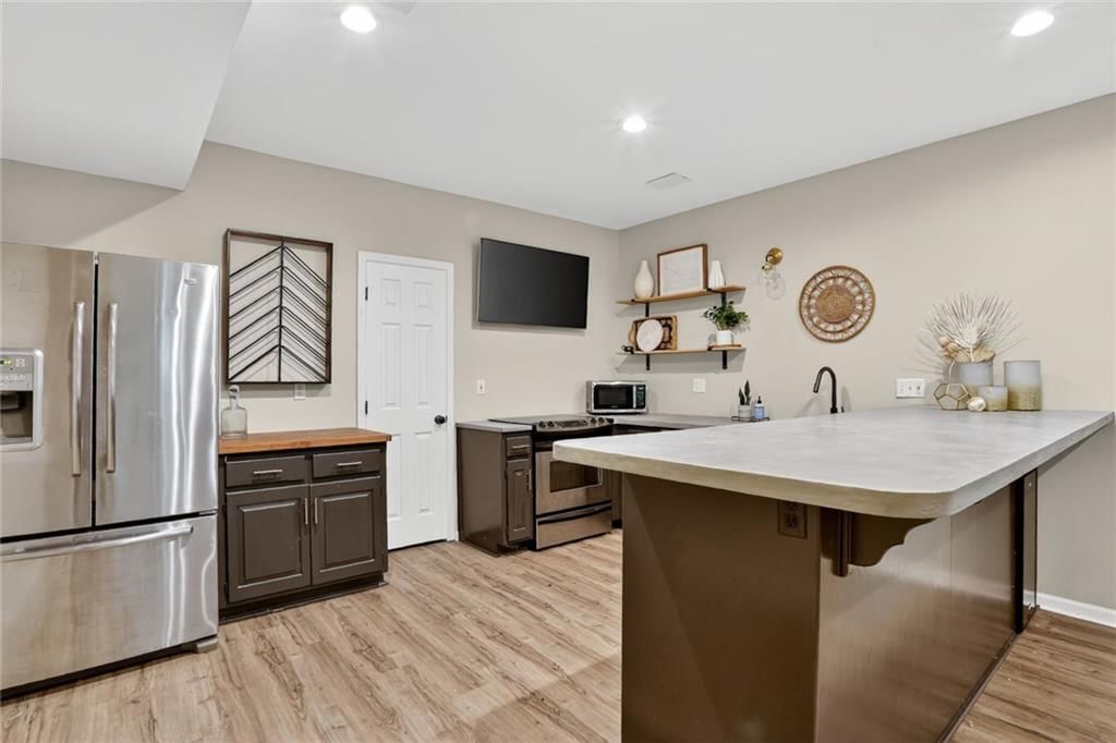 10820 S CEDAR NILES Boulevard — photo 28