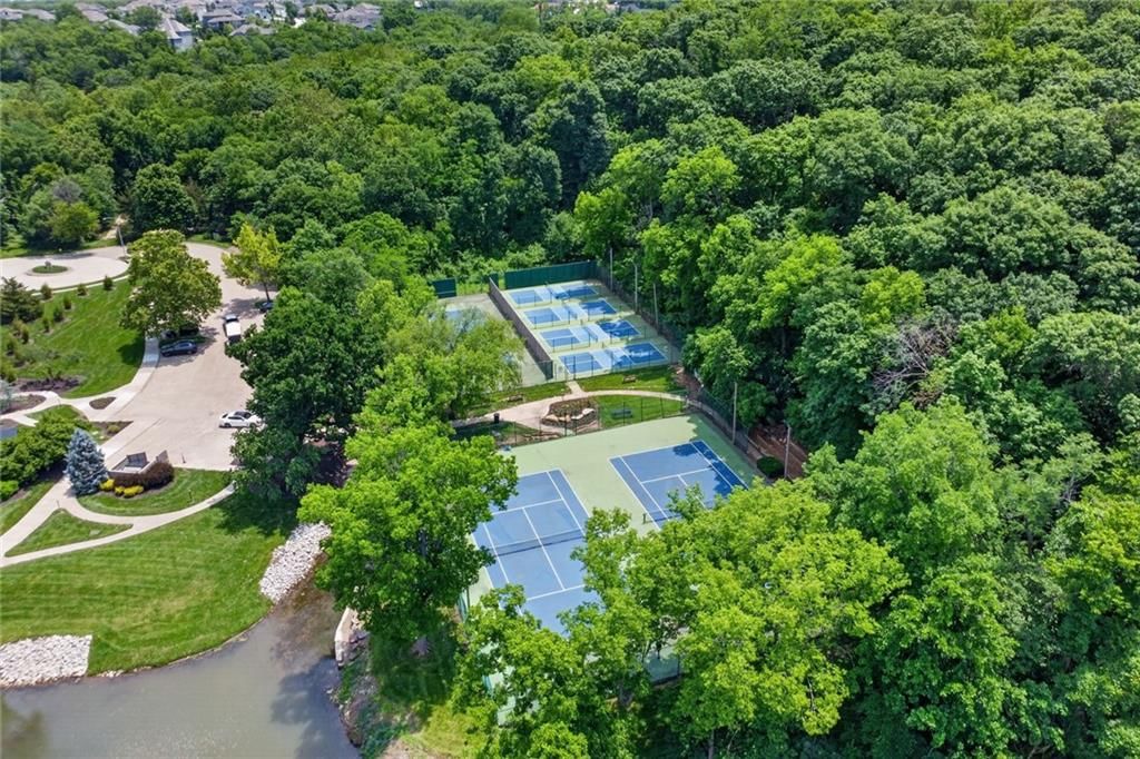 10820 S CEDAR NILES Boulevard — photo 35
