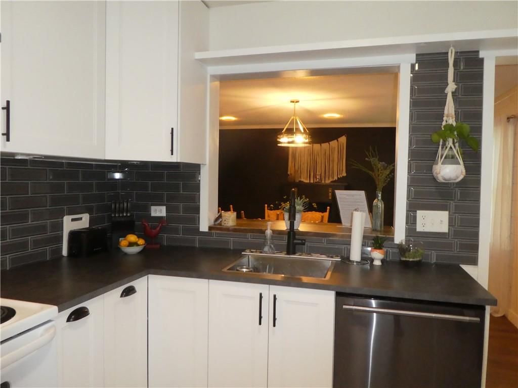 584 W Loula Street — photo 6
