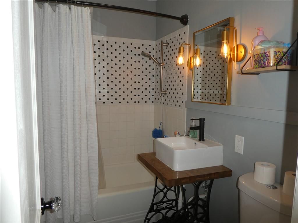 584 W Loula Street — photo 31