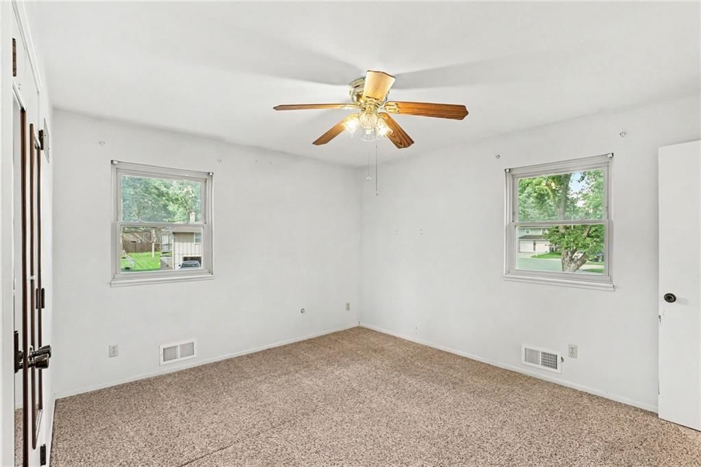 13301 Lowell Avenue — photo 19