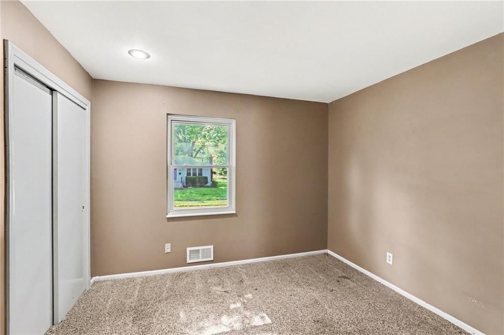 13301 Lowell Avenue — photo 25