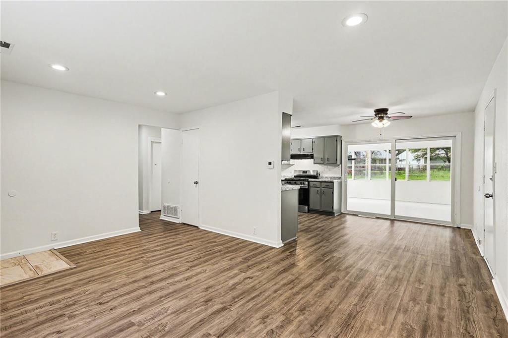 7412 E 113th Street — photo 10