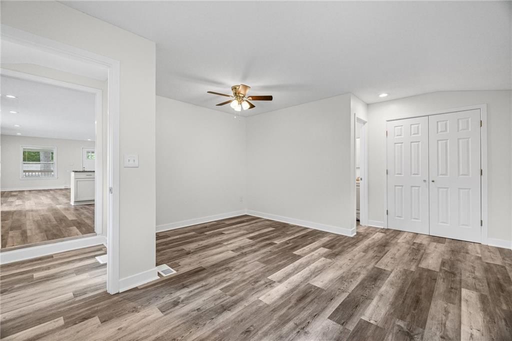 4614 Waverly Avenue — photo 16
