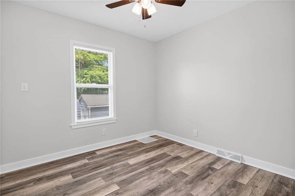 4614 Waverly Avenue — photo 23