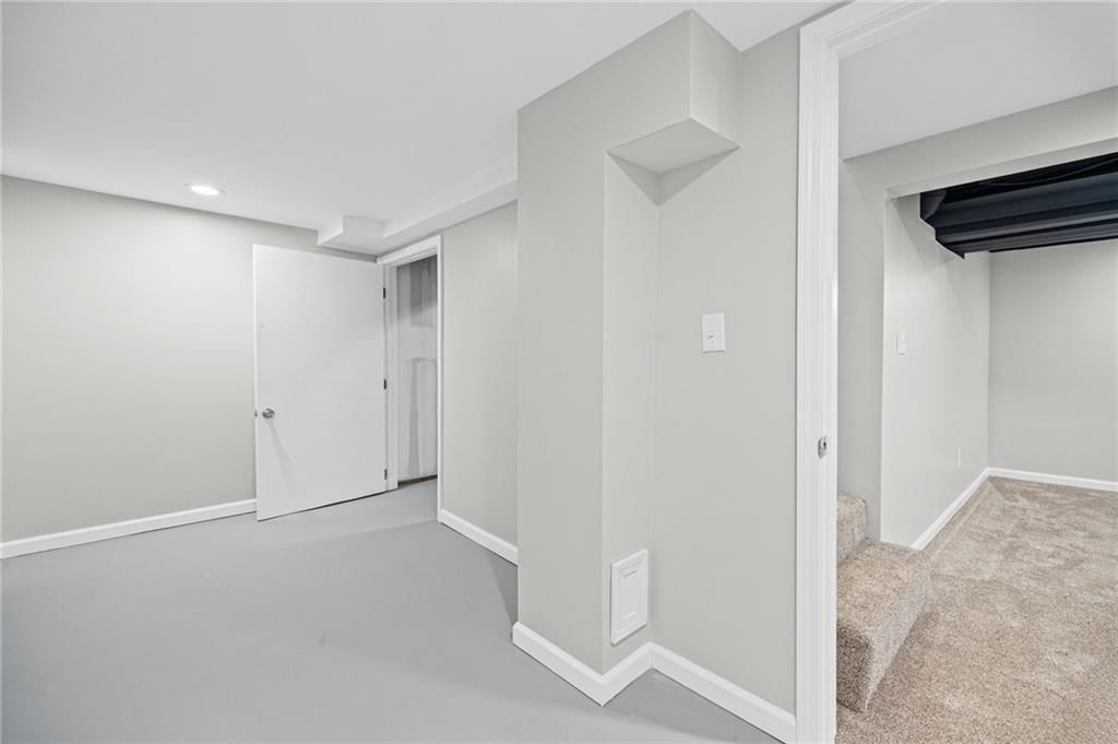 4614 Waverly Avenue — photo 31