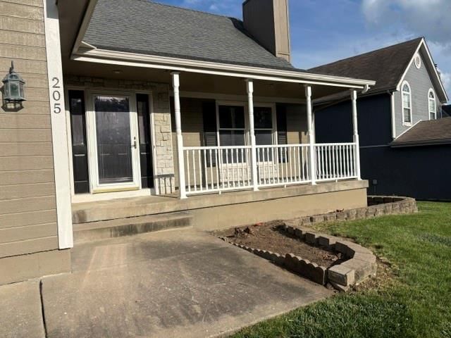 205 N Highland Drive — photo 2