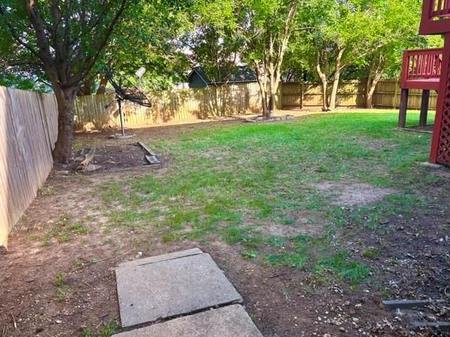 205 N Highland Drive — photo 15
