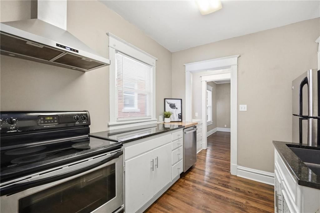 3836 Wyandotte Street — photo 19