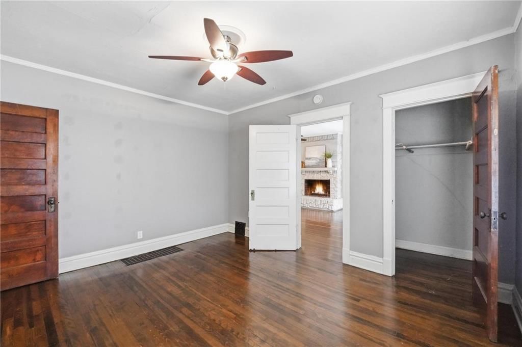 3836 Wyandotte Street — photo 26