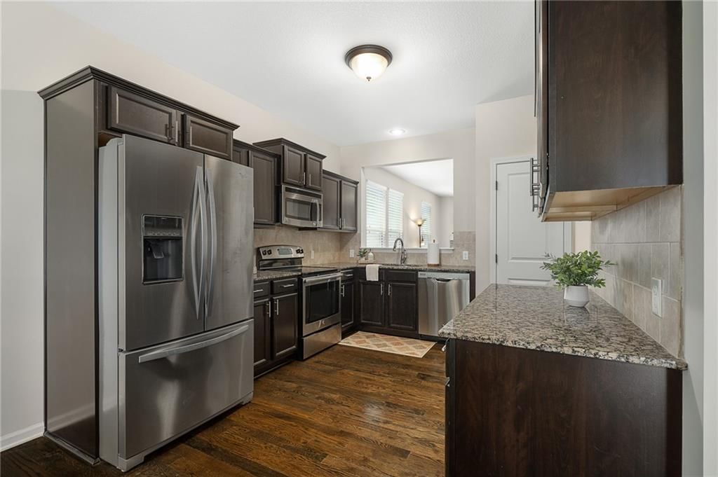 22375 St Francis Street — photo 13
