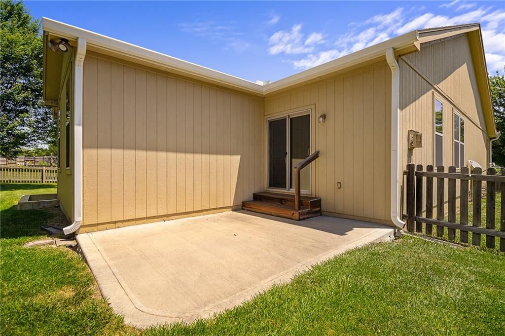 22375 St Francis Street — photo 42