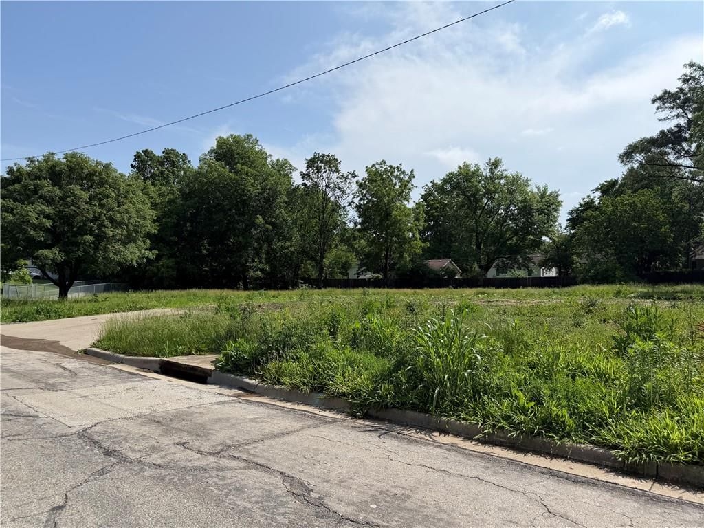 8117 Jarboe Street — photo 3