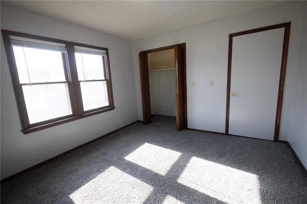 1108 W 9th Street — photo 27