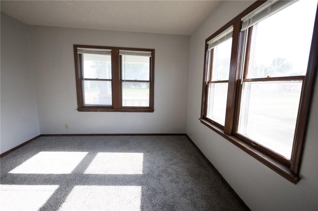1108 W 9th Street — photo 28