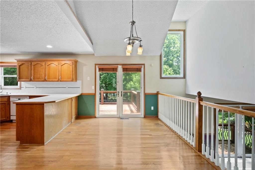 3329 Gateway Drive — photo 10