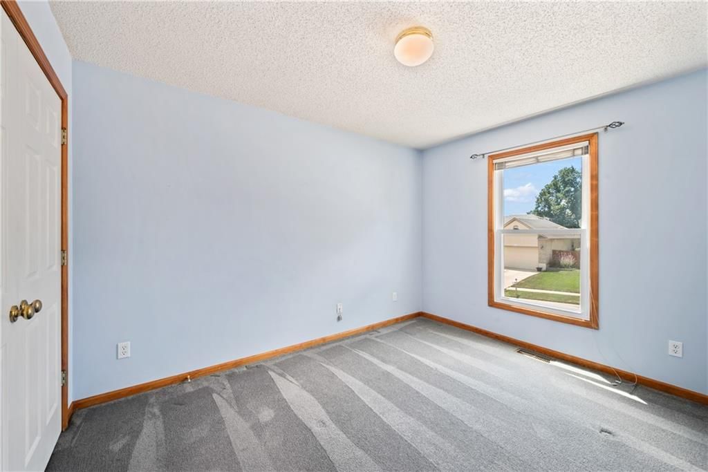 3329 Gateway Drive — photo 26
