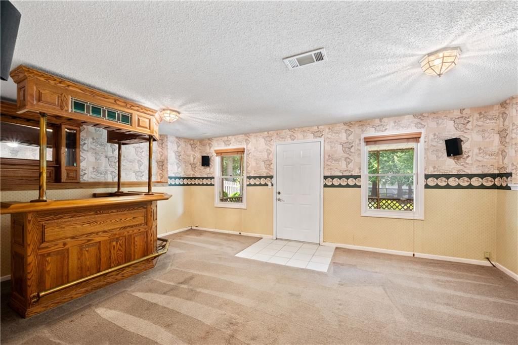 3329 Gateway Drive — photo 33