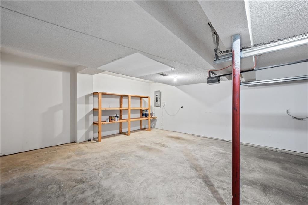 3329 Gateway Drive — photo 40